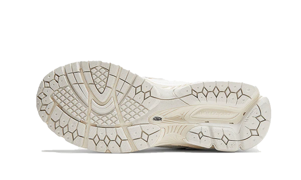 New Balance 1906D Protection Pack White Leather